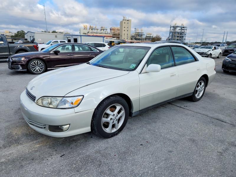 LEXUS ES 300 2001 مع رقم تعريف المركبة JT8BF28G410336285 - صورة من المزاد