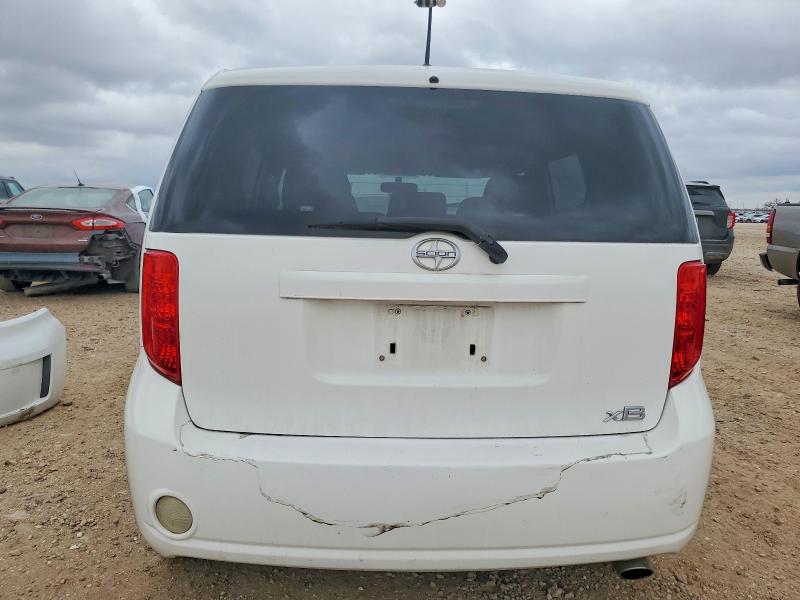 Photo 6 from auction – 2008 TOYOTA SCION XB with VIN JTLKE50EX81034282