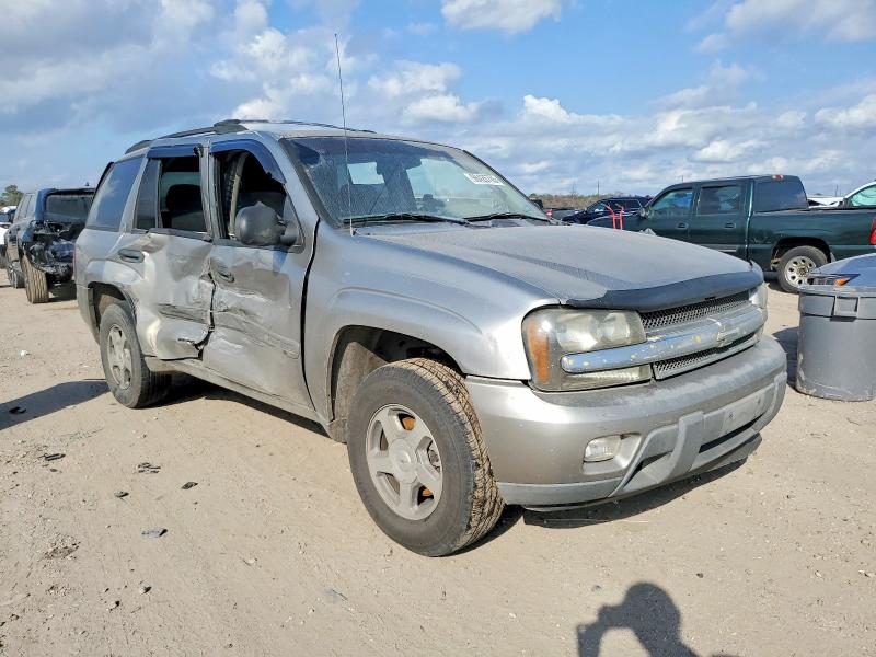 Photo 4 from auction – 2003 CHEVROLET TRAILBLAZE with VIN 1GNDS13S032257609