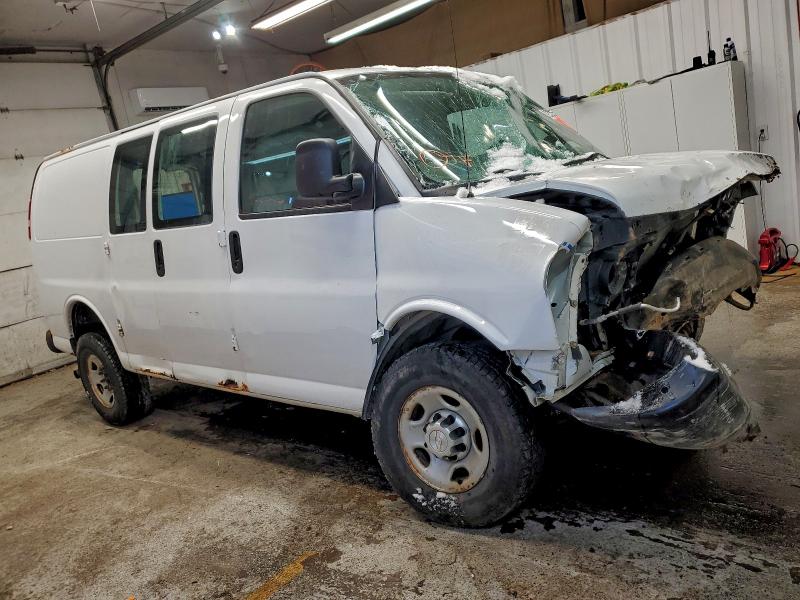 Photo 4 from auction – 2015 CHEVROLET EXPRESS G2 with VIN 1GCWGFCF2F1198933