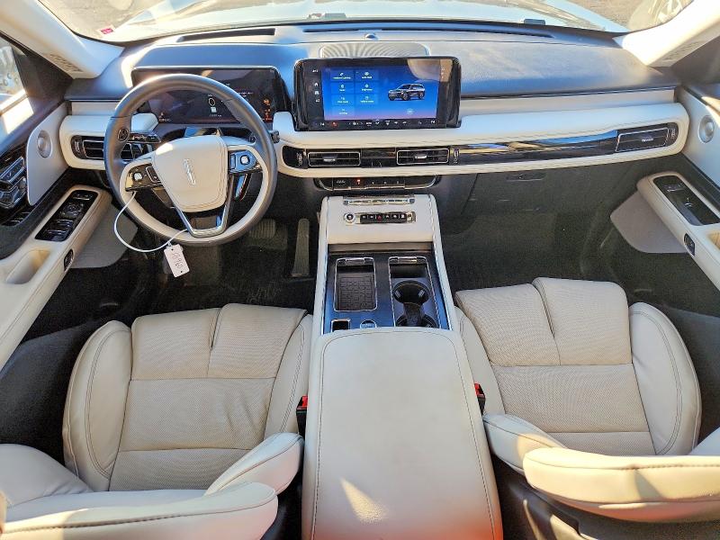 Photo 8 from auction – 2025 LINCOLN AVIATOR with VIN 5LM5J7WC9SGL12933
