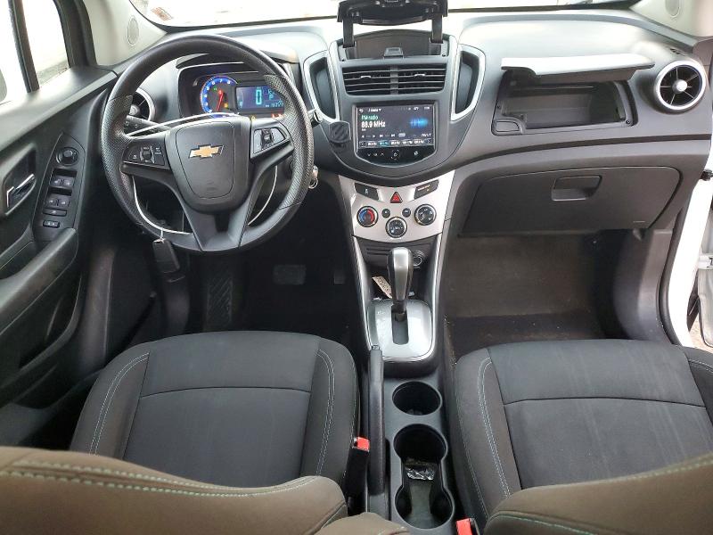 Photo 8 from auction – 2015 CHEVROLET TRAX 1LT with VIN KL7CJLSB5FB072008
