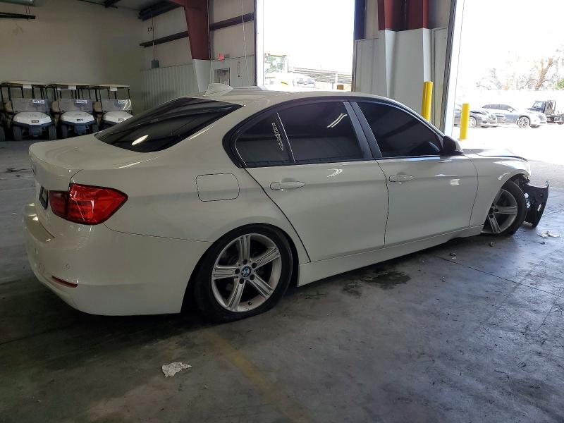Photo 3 from auction – 2015 BMW 328 with VIN WBA3C1C54FK120881