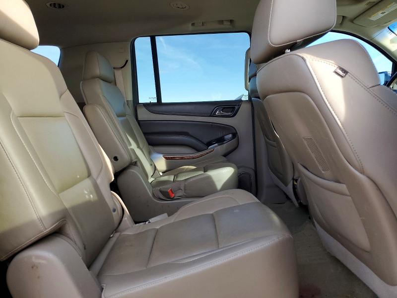 Photo 11 from auction – 2016 CHEVROLET SUBURBAN with VIN 1GNSKJKC9GR459475