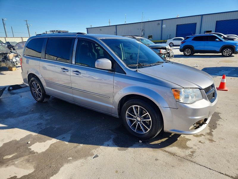 Photo 4 from auction – 2017 DODGE GRAND CARA with VIN 2C4RDGCG3HR558049