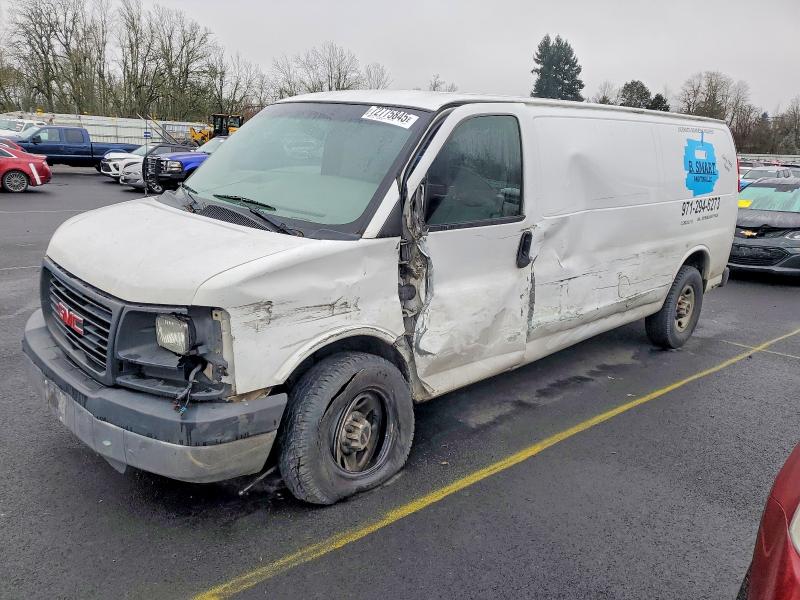 GMC SAVANA G25 2012 with VIN 1GTW7GBAXC1138275 - Photo from auction