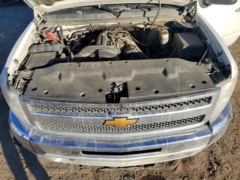 Photo 11 from auction – 2013 CHEVROLET SILVERADO with VIN 1GCRKSE71DZ293699
