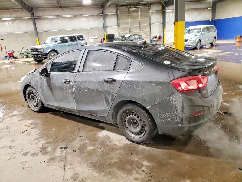Photo 2 from auction – 2018 CHEVROLET CRUZE with VIN 1G1BB5SM7J7185830