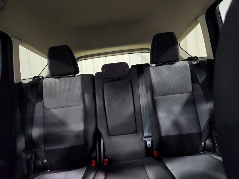 Photo 10 from auction – 2017 FORD ESCAPE SE with VIN 1FMCU9GD5HUD52182