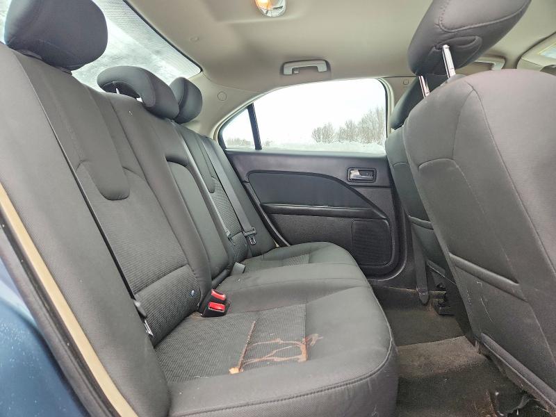 Photo 10 from auction – 2011 FORD FUSION SE with VIN 3FAHP0HA3BR102722