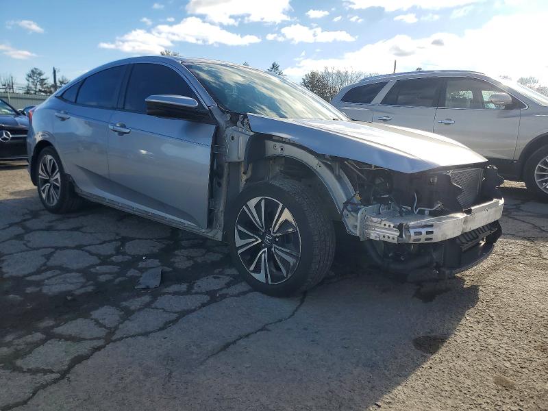 Photo 4 from auction – 2018 HONDA CIVIC EX with VIN JHMFC1F39JX018741