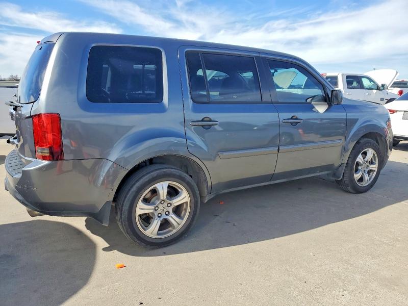 Photo 3 from auction – 2013 HONDA PILOT EX with VIN 5FNYF3H40DB014577