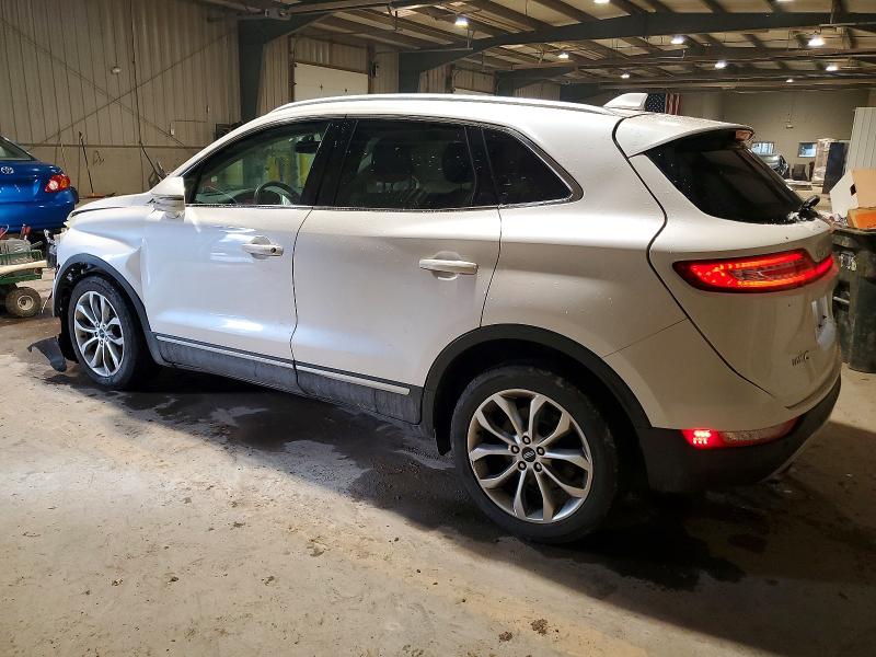 Photo 2 from auction – 2017 LINCOLN MKC SELECT with VIN 5LMCJ2D98HUL02129