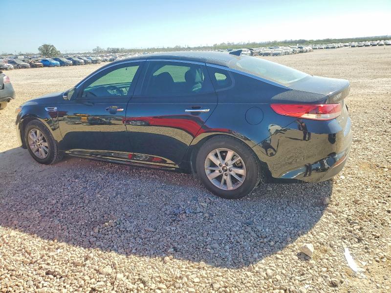 Photo 2 from auction – 2016 KIA OPTIMA with VIN 5XXGT4L31GG067086