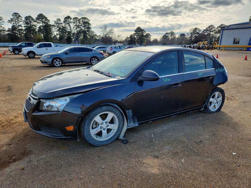 CHEVROLET CRUZE 2014 with VIN 1G1PC5SB8E7306078 - Photo from auction