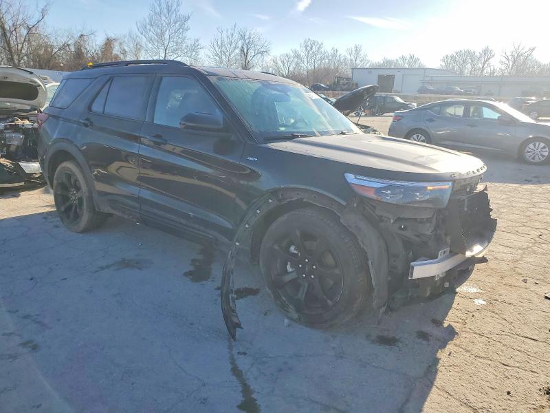 Photo 4 from auction – 2023 FORD EXPLORER S with VIN 1FMSK8KH2PGA46298