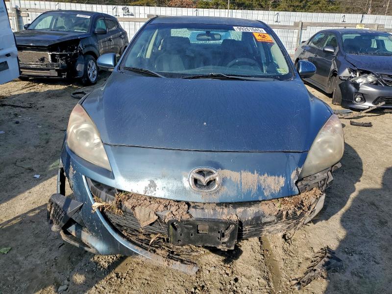 Photo 5 from auction – 2011 MAZDA 3 I with VIN JM1BL1UF0B1378045