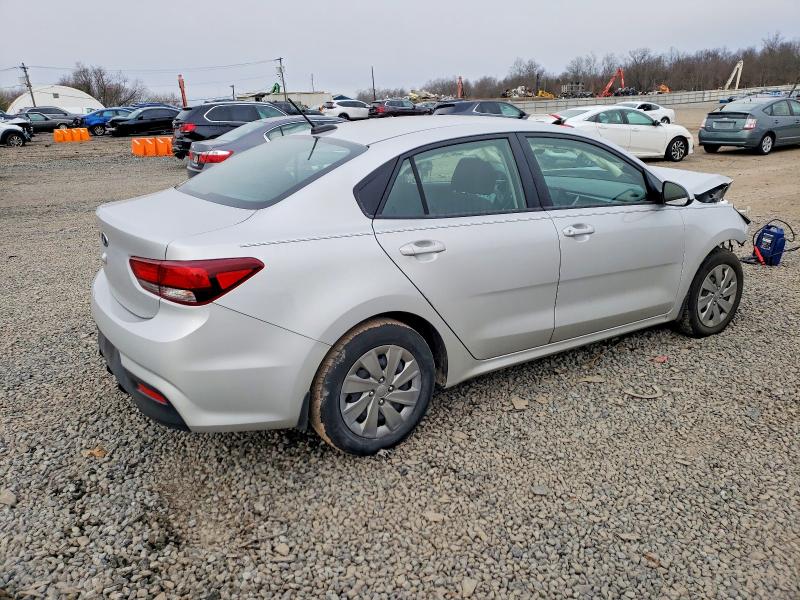 Photo 3 from auction – 2020 KIA RIO with VIN 3KPA24AD1LE363524