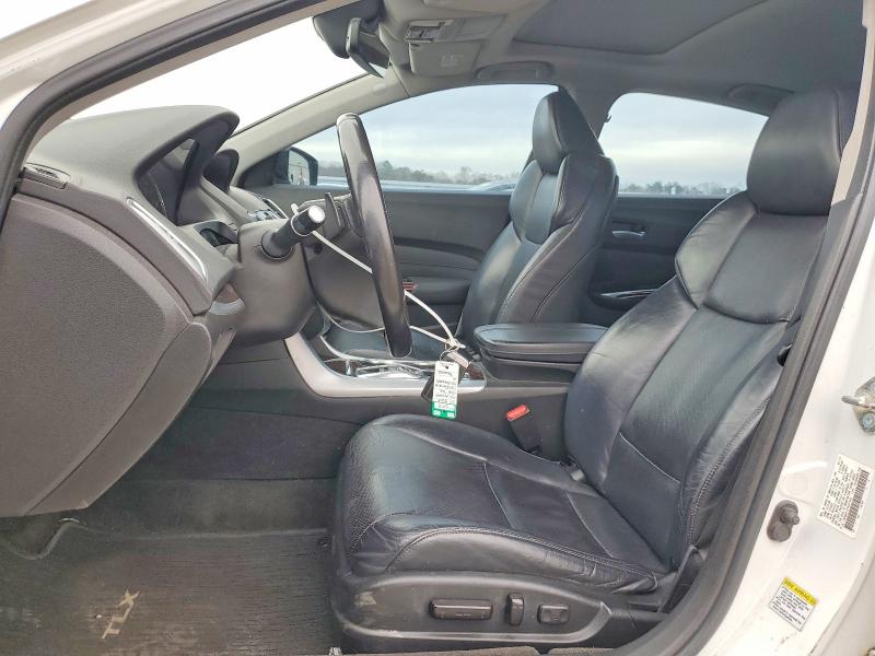 Photo 7 from auction – 2015 ACURA TLX ADVANC with VIN 19UUB3F72FA007988