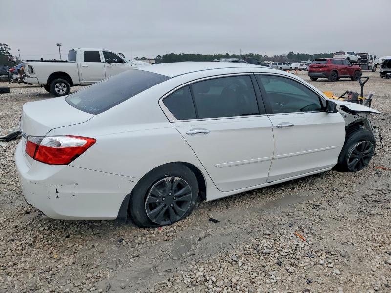 Photo 3 from auction – 2014 HONDA ACCORD LX with VIN 1HGCR2F38EA130790