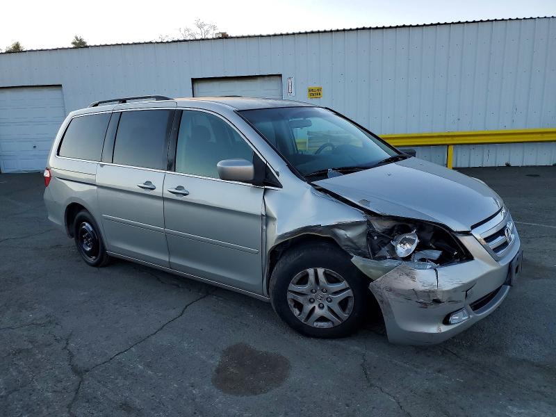 Photo 4 from auction – 2005 HONDA ODYSSEY with VIN 5FNRL38405B410393
