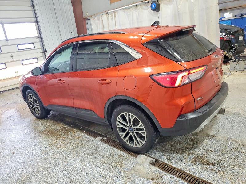 Photo 2 from auction – 2020 FORD ESCAPE SEL with VIN 1FMCU9H98LUA27500