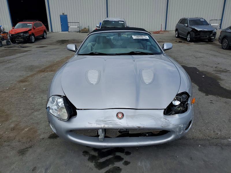 Photo 5 from auction – 2001 JAGUAR XKR with VIN SAJDA42B71PA16052