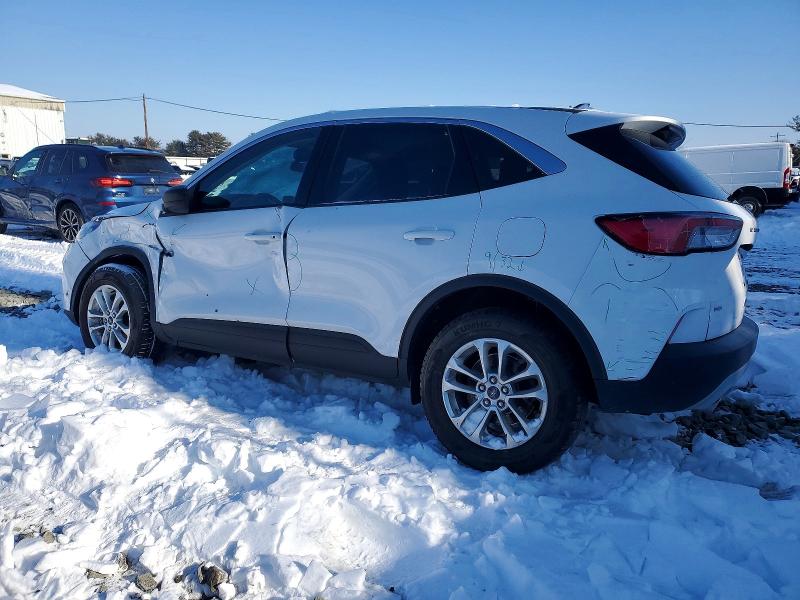 Photo 2 from auction – 2022 FORD ESCAPE with VIN 1FMCU9BZ6NUA61561