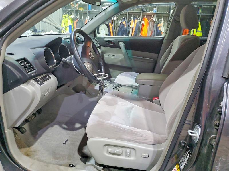 Photo 7 from auction – 2009 TOYOTA HIGHLANDER with VIN JTEES41A792130773