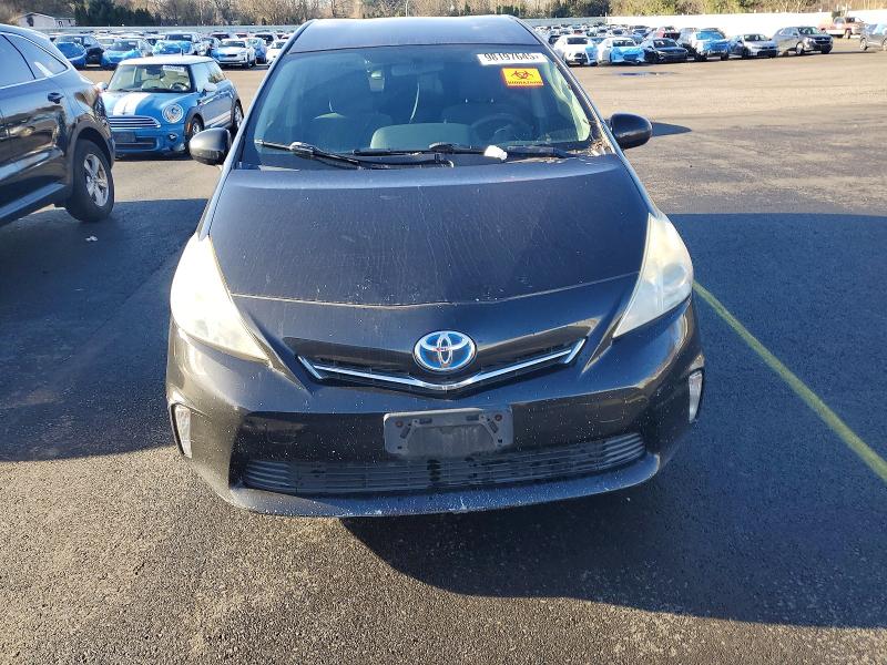 Photo 5 from auction – 2014 TOYOTA PRIUS V with VIN JTDZN3EU4E3308882