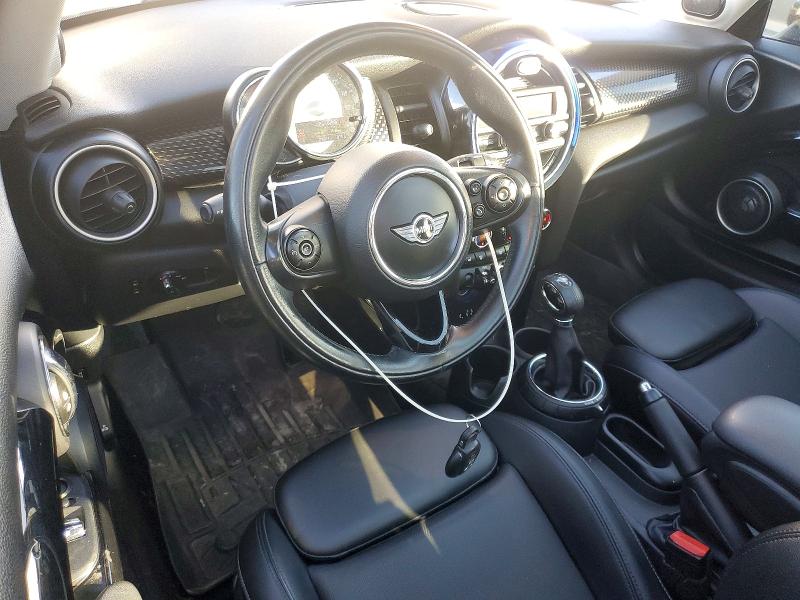 Photo 8 from auction – 2015 MINI COOPER S with VIN WMWXP7C50F2A33832