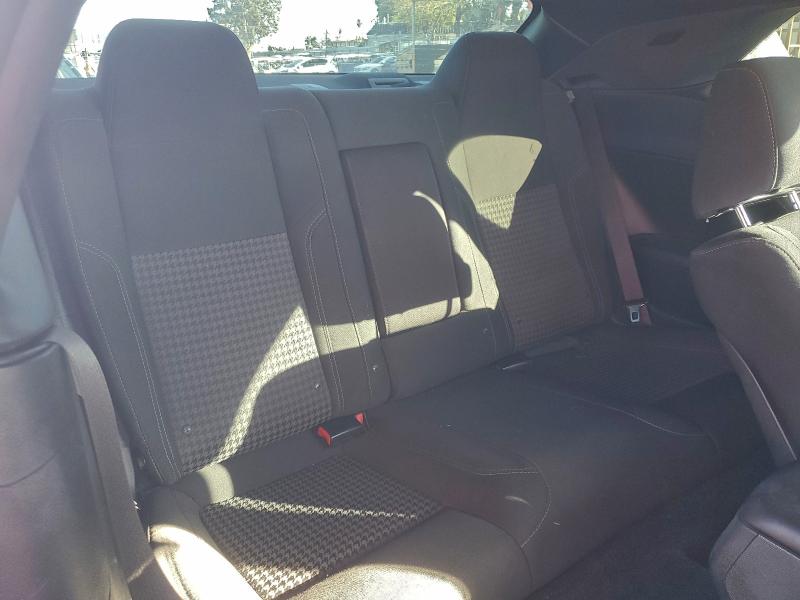 Photo 10 from auction – 2015 DODGE CHALLENGER with VIN 2C3CDZAG2FH816427