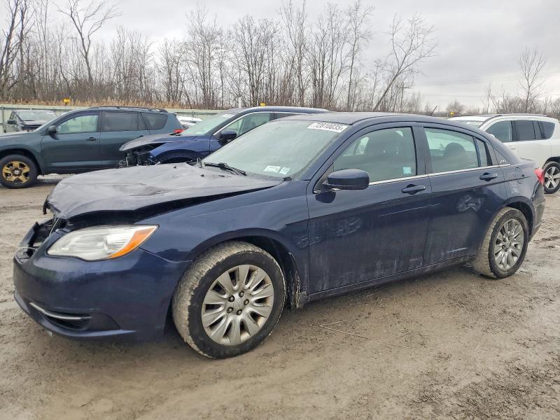CHRYSLER 200 LX 2013 with VIN 1C3CCBAB3DN733804 - Photo from auction