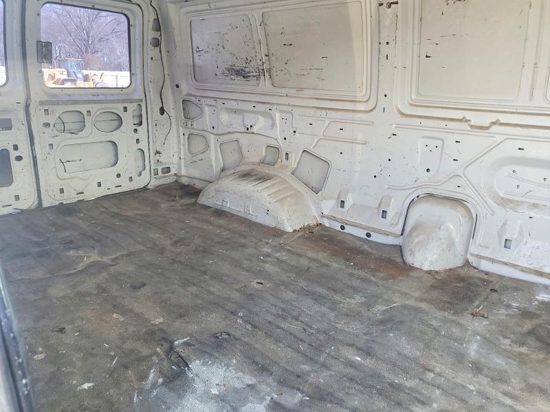 Photo 11 from auction – 2004 FORD ECONOLINE with VIN 1FTRE14W24HB47666