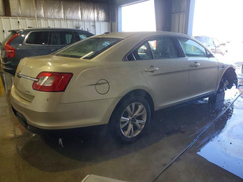 Photo 3 from auction – 2010 FORD TAURUS SEL with VIN 1FAHP2EW6AG106877