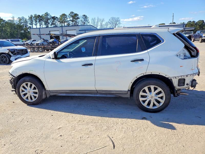 Photo 2 from auction – 2018 NISSAN ROGUE S with VIN KNMAT2MT0JP535219