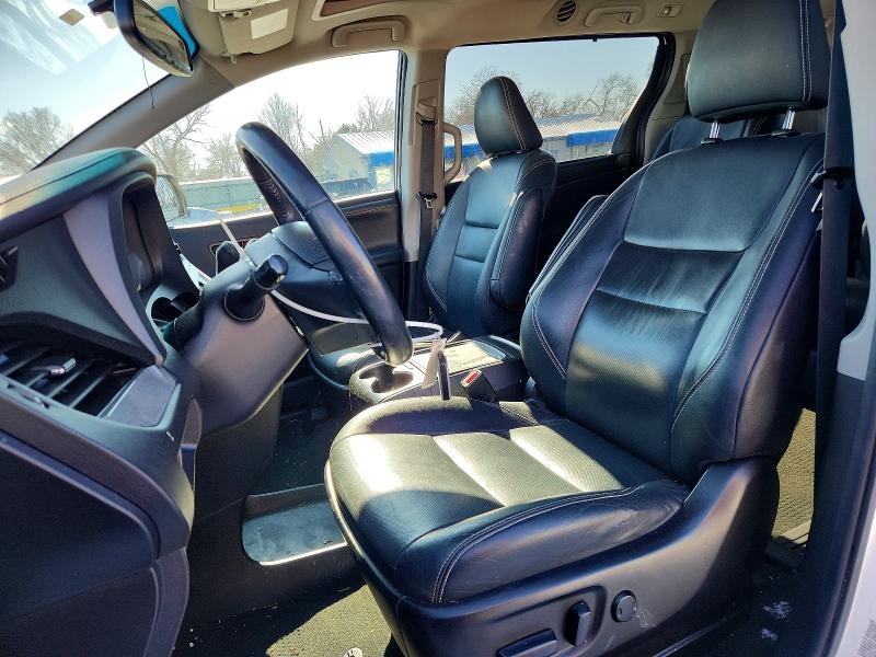 Photo 7 from auction – 2015 TOYOTA SIENNA with VIN 5TDXK3DC1FS545354