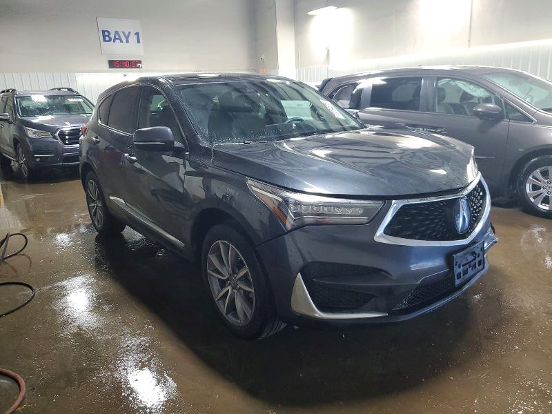 Photo 4 from auction – 2019 ACURA RDX TECHNO with VIN 5J8TC2H53KL038440