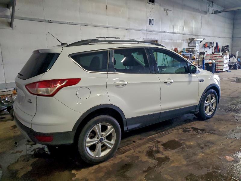 Photo 3 from auction – 2014 FORD ESCAPE SE with VIN 1FMCU9GX9EUB65808