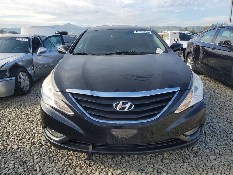Photo 5 from auction – 2013 HYUNDAI SONATA with VIN 5NPEB4AC2DH742666