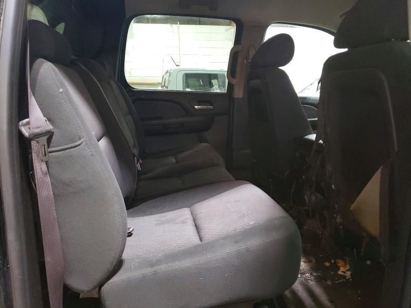 Photo 10 from auction – 2011 CHEVROLET AVALANCHE with VIN 3GNTKEE34BG343293