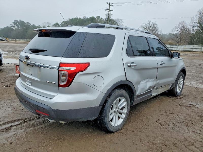 Фото 3 с аукциона – 2013 FORD EXPLORER X с VIN 1FM5K7D82DGB37295