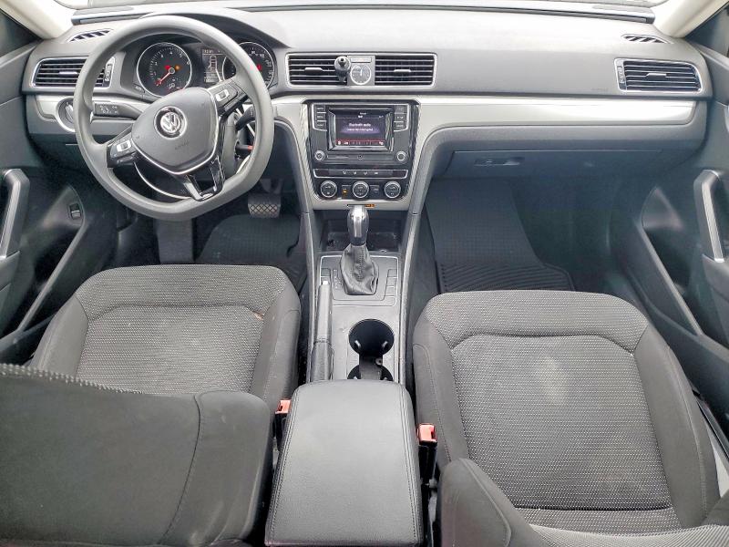 Photo 8 from auction – 2016 VOLKSWAGEN PASSAT S with VIN 1VWAT7A37GC050316
