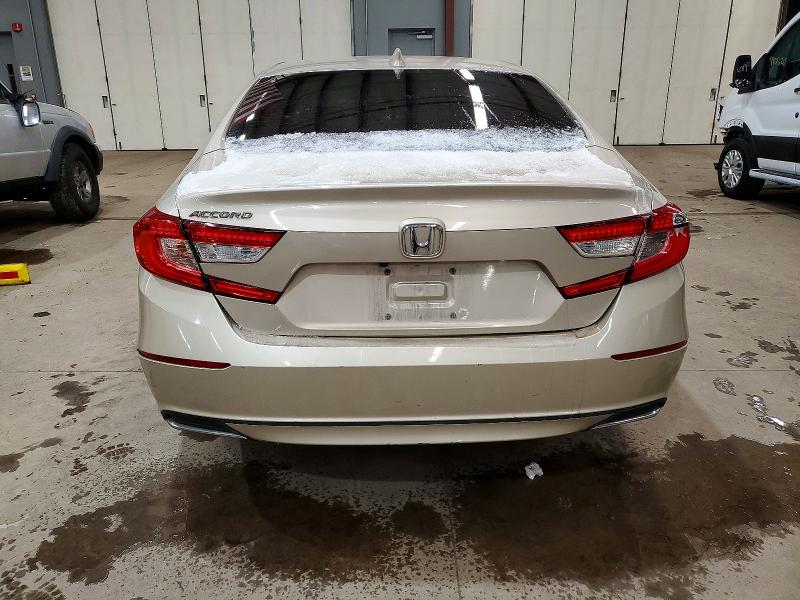 Photo 6 from auction – 2018 HONDA ACCORD with VIN 1HGCV1F14JA123897