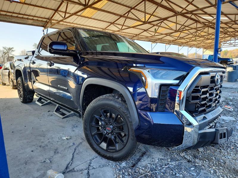 Photo 4 from auction – 2023 TOYOTA TUNDRA CRE with VIN 5TFLA5ECXPX016069