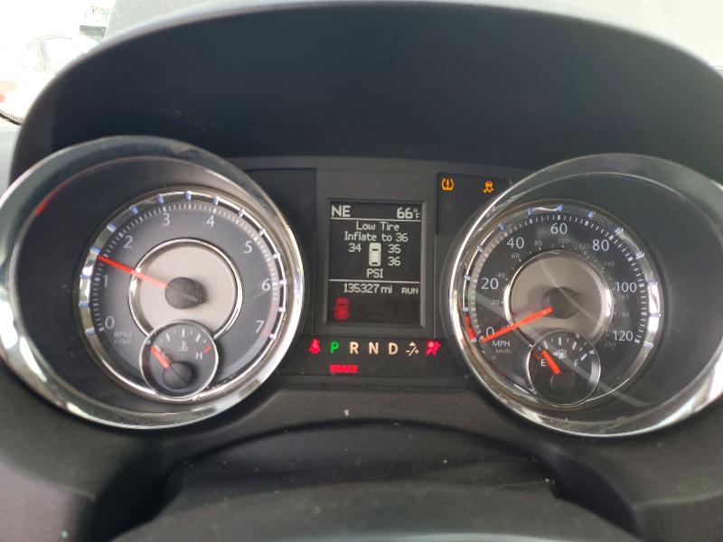 Photo 9 from auction – 2013 CHRYSLER TOWN AND C with VIN 2C4RC1GG6DR801664