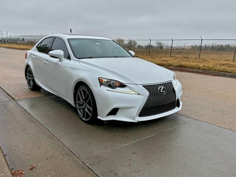 LEXUS IS 2014 with VIN JTHBE1D27E5011680 - Photo from auction
