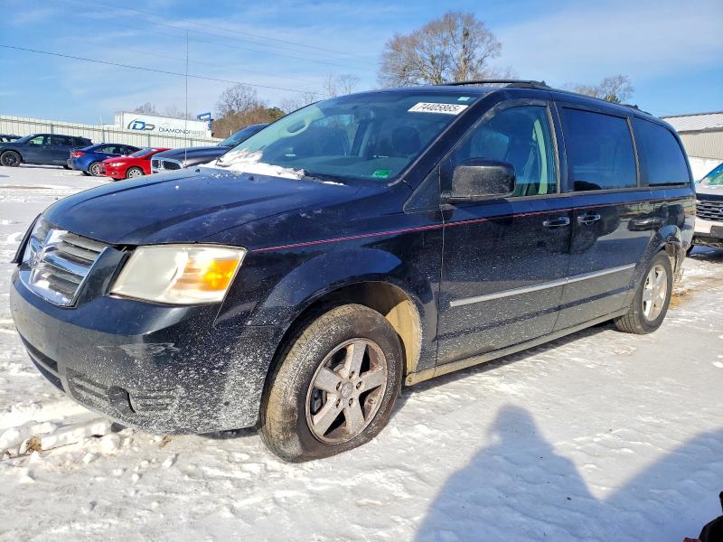 DODGE GRAND CARA 2010 with VIN 2D4RN5D14AR273090 - Photo from auction