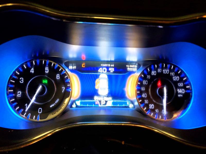 Photo 9 from auction – 2015 CHRYSLER 200 C with VIN 1C3CCCEG3FN540132