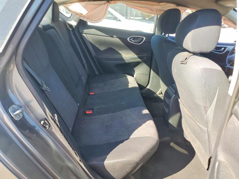 Photo 10 from auction – 2015 NISSAN SENTRA S with VIN 3N1AB7APXFL696464